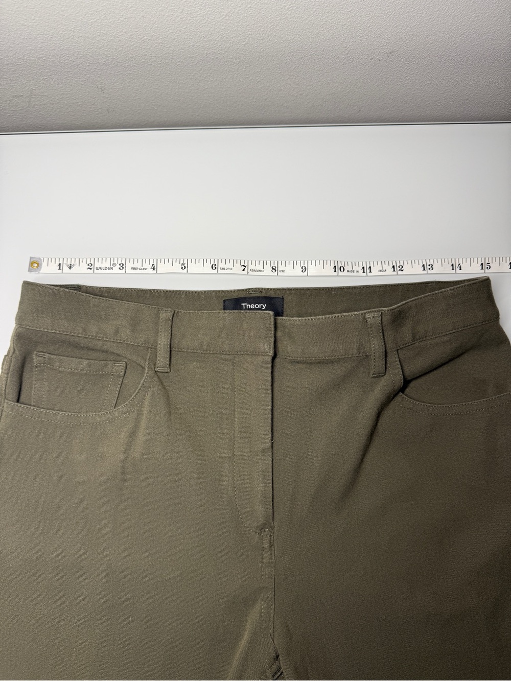 Theory Cropped Kick Flare Pants Olive Green Women’s Size 6 - Picture 10 of 11
